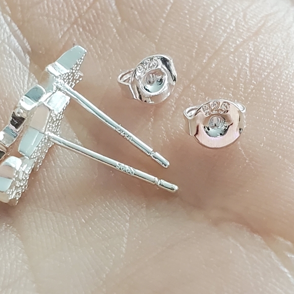 Stamped 925 Sterling Silver Stars Earrings - Picture 4 of 4